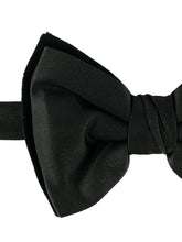 classic bow tie